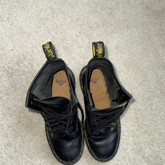 Dr. Martens - ‘The Originals’ Black size 7 - Picture 4 of 5